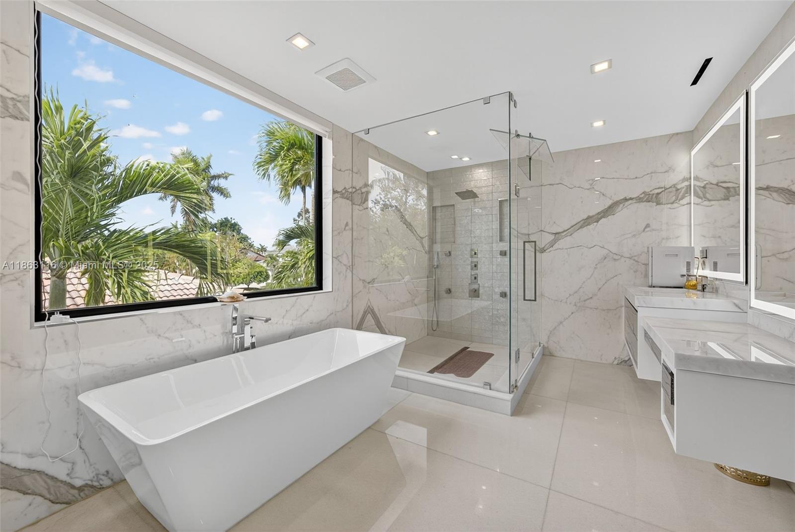 Las Olas Isles - Residential