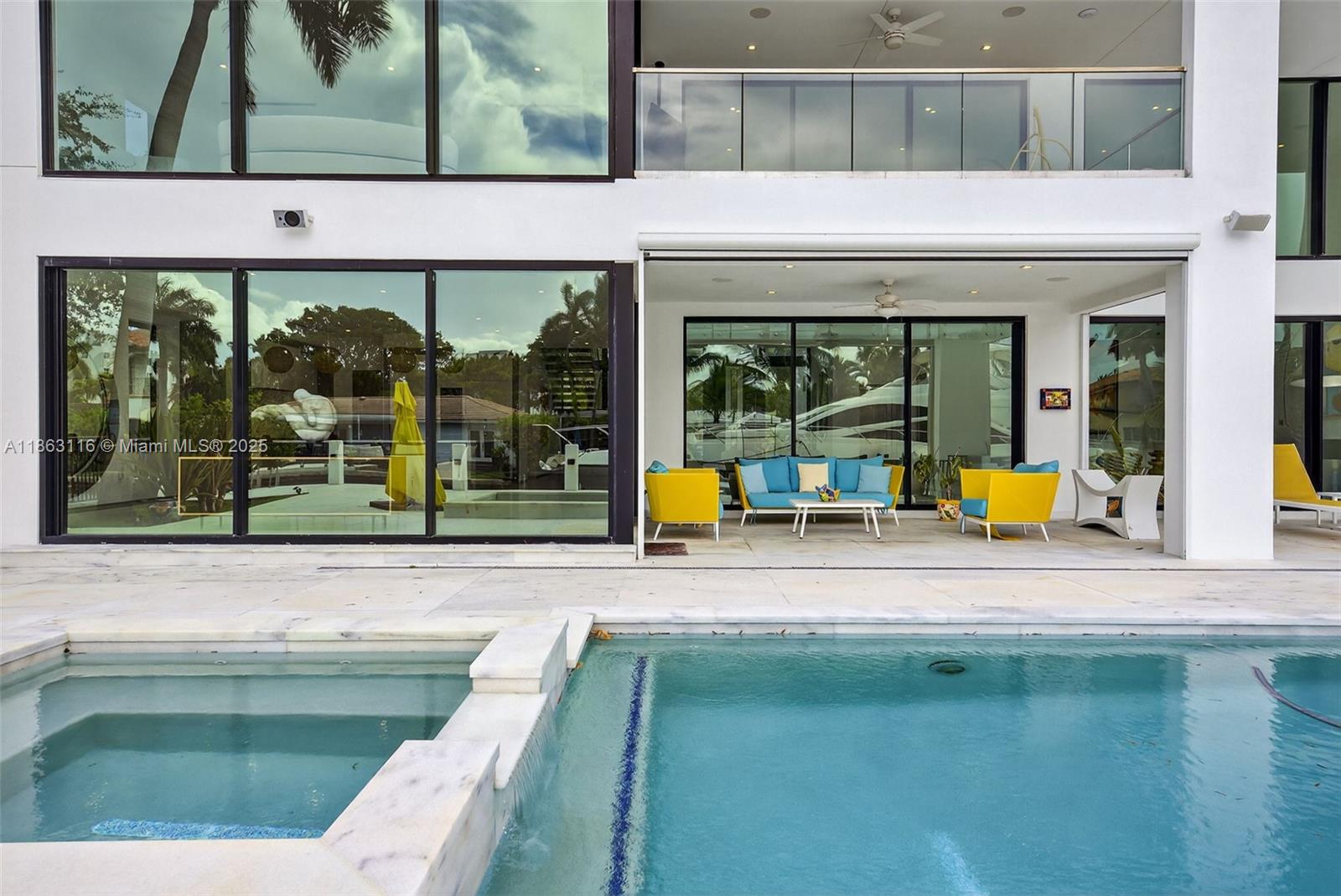 Las Olas Isles - Residential