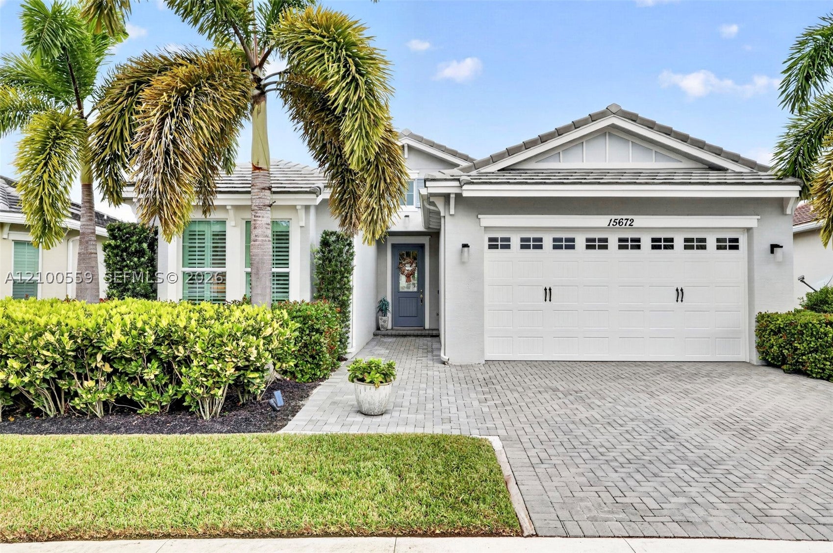 View photos, virtual tours, details... 15672 Goldfinch Cir