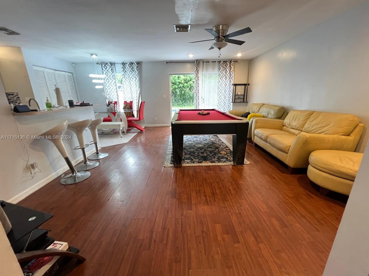 PRINCETON PLACE AT GABLES - Residential