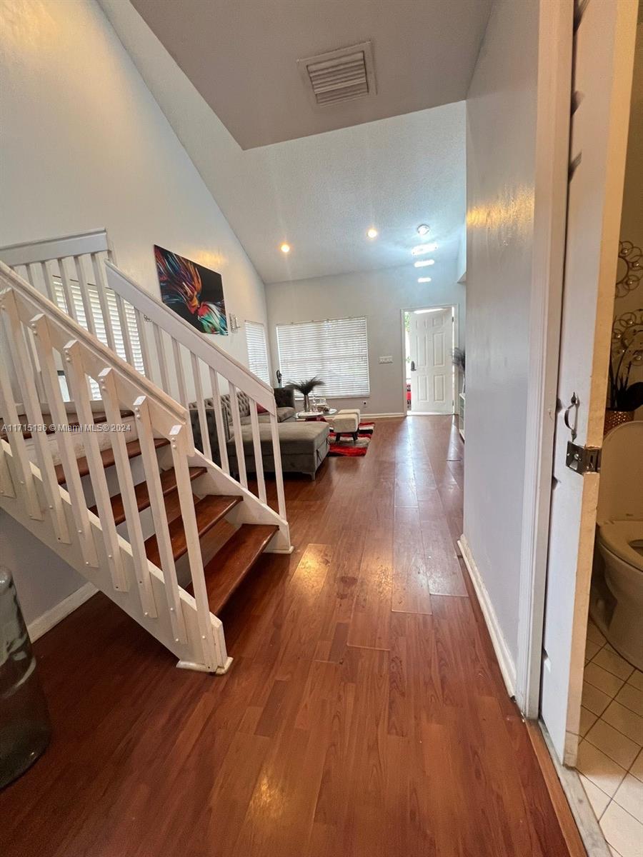PRINCETON PLACE AT GABLES - Residential