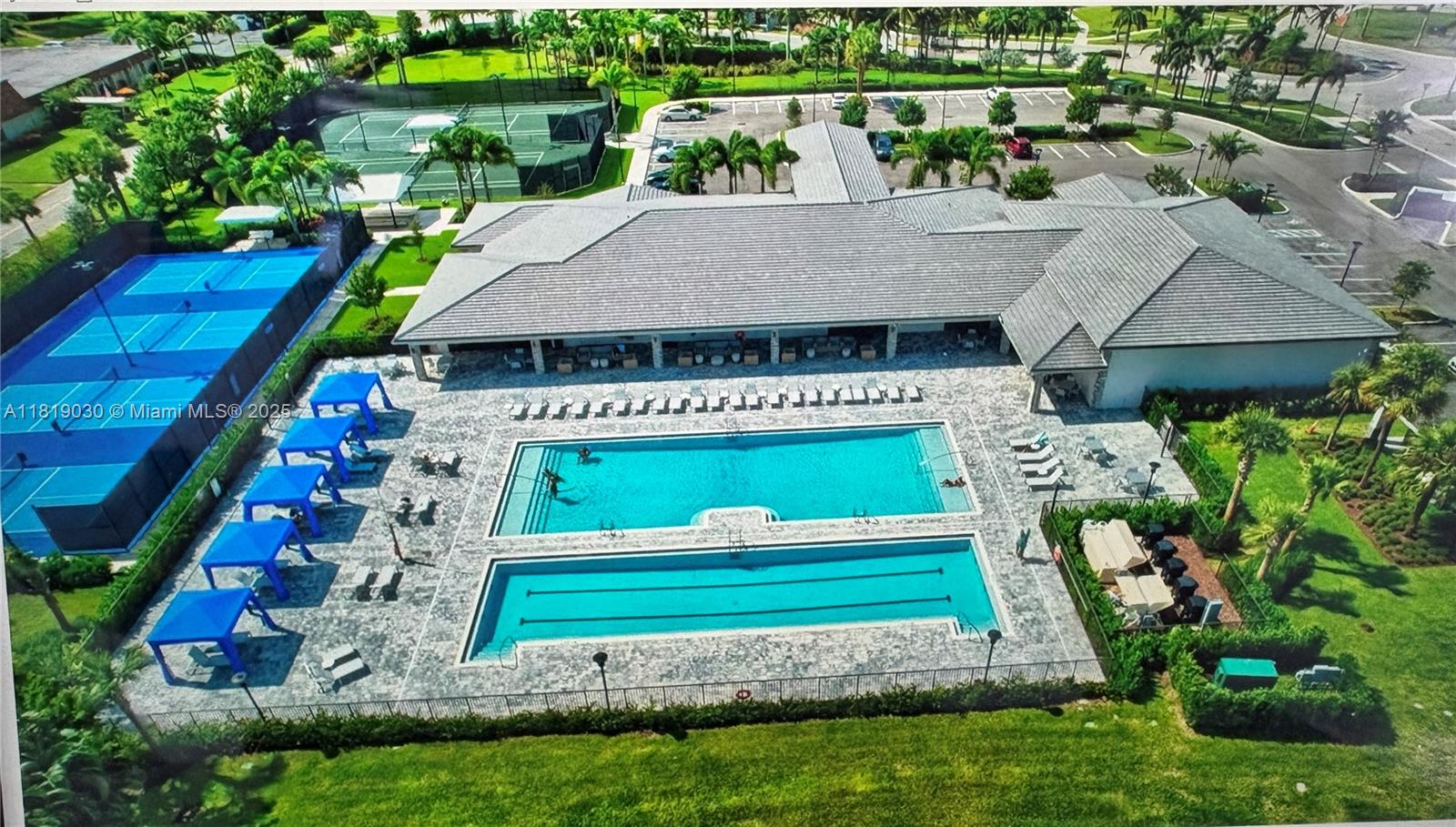 AVALON TRAILS AT VILLAGES - Residential Lease