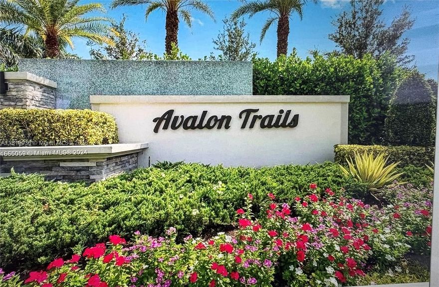 The Owner of this property, Fabiola Ojeda, is a licensed real estate agent in the estate of Florida. This disclosure is made in accordance with the Florida real estate law and The National Association of Realtors Code of Ethics