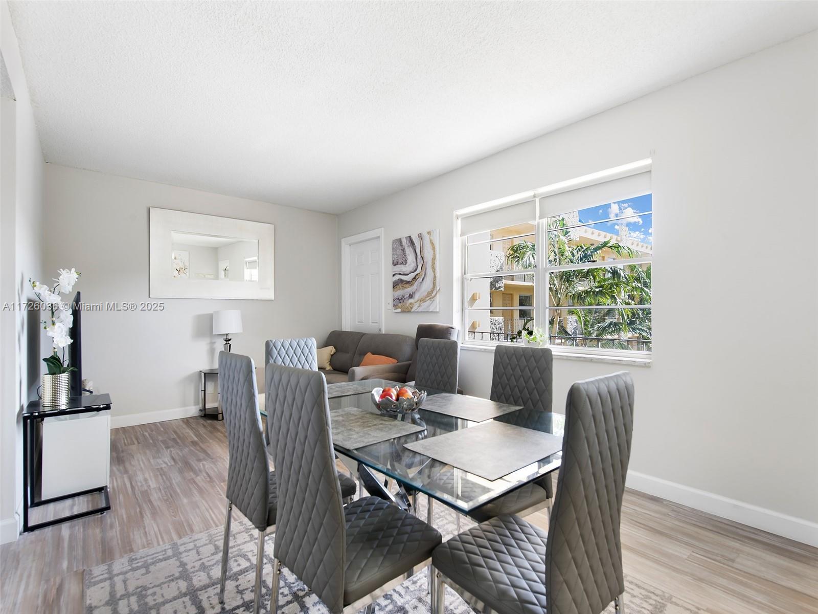 2145 Pierce St 320