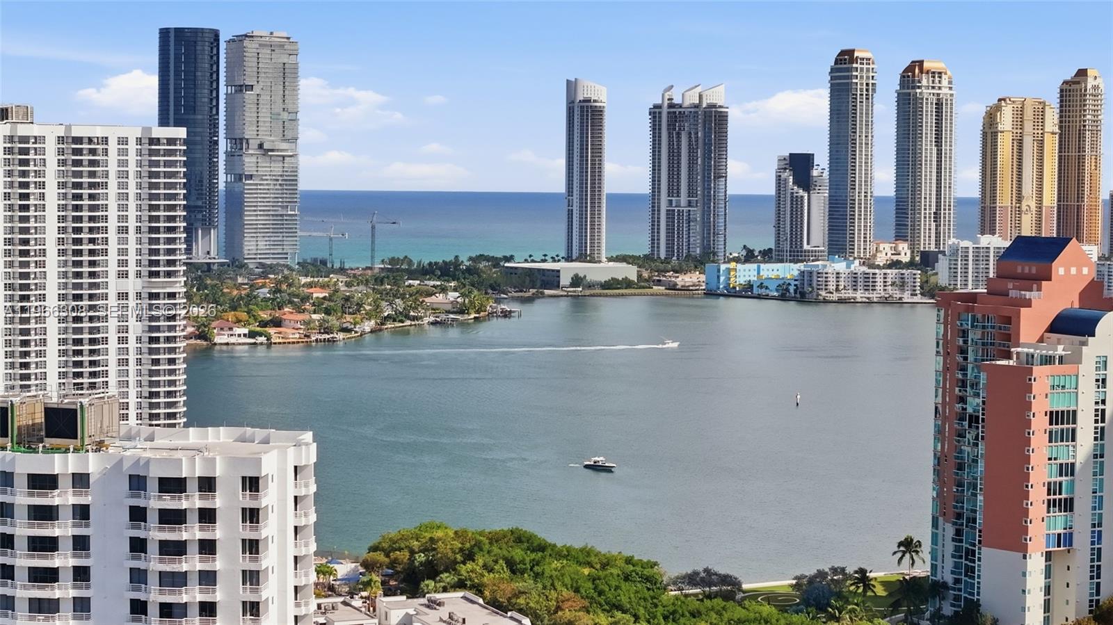 PARC CENTRAL AVENTURA SOU - Residential