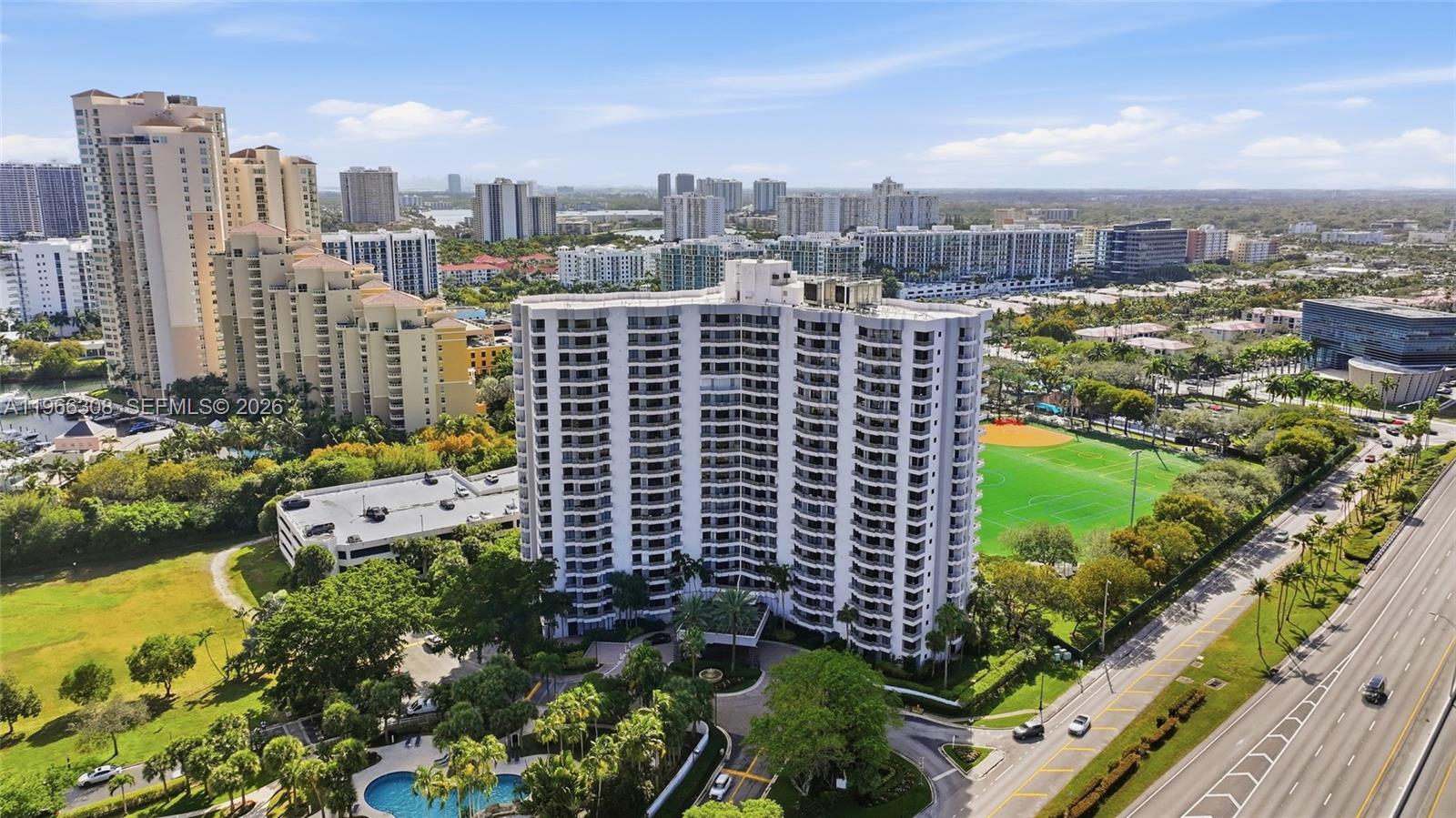 PARC CENTRAL AVENTURA SOU - Residential