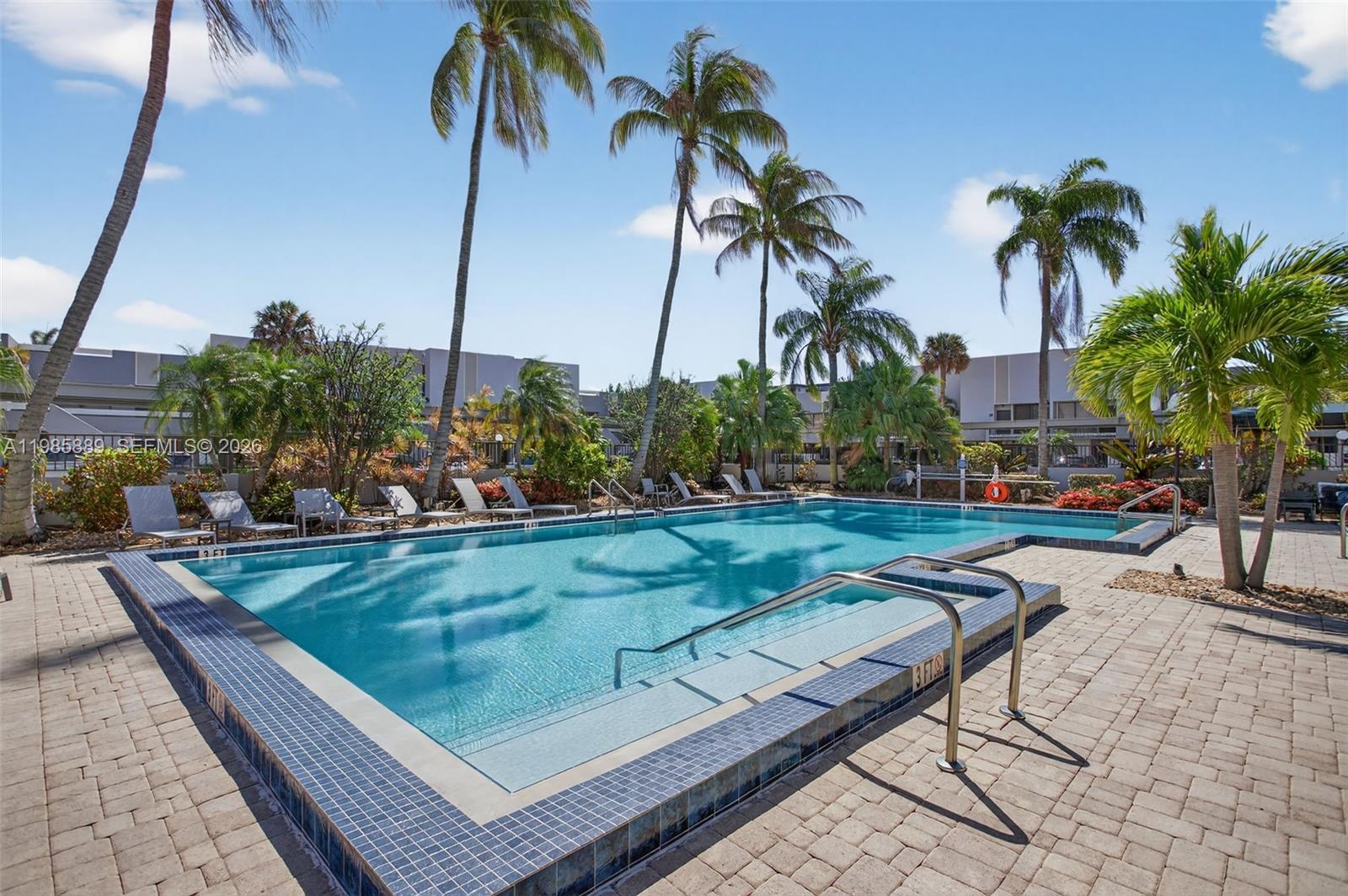 NOBEL POINT CONDO - Residential