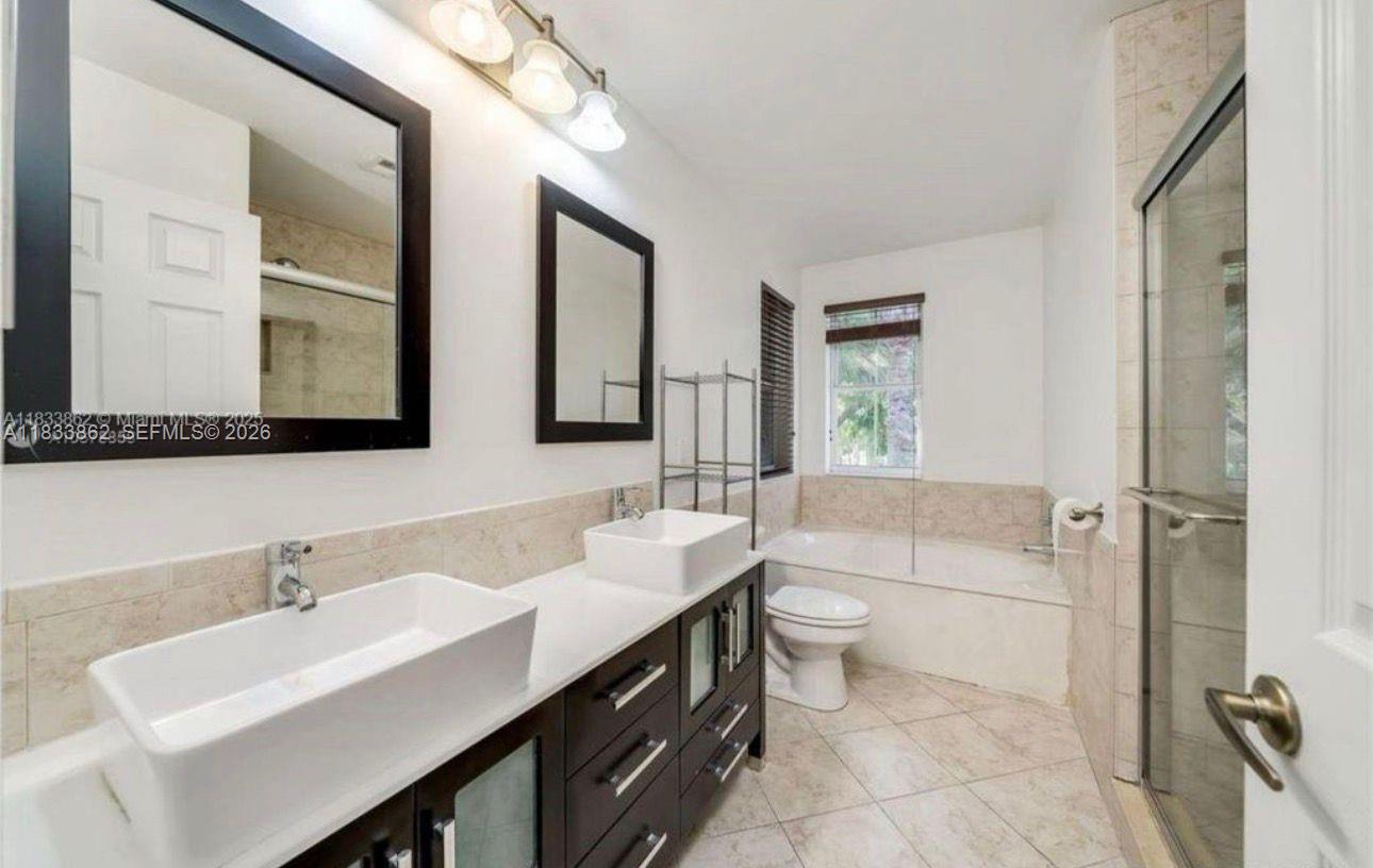 WEST LAKE VILLAGE PLAT - Residential