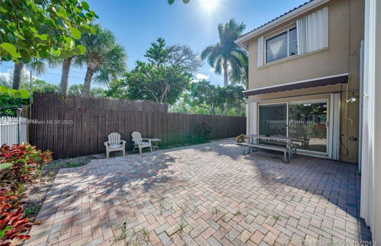 WEST LAKE VILLAGE PLAT - Residential