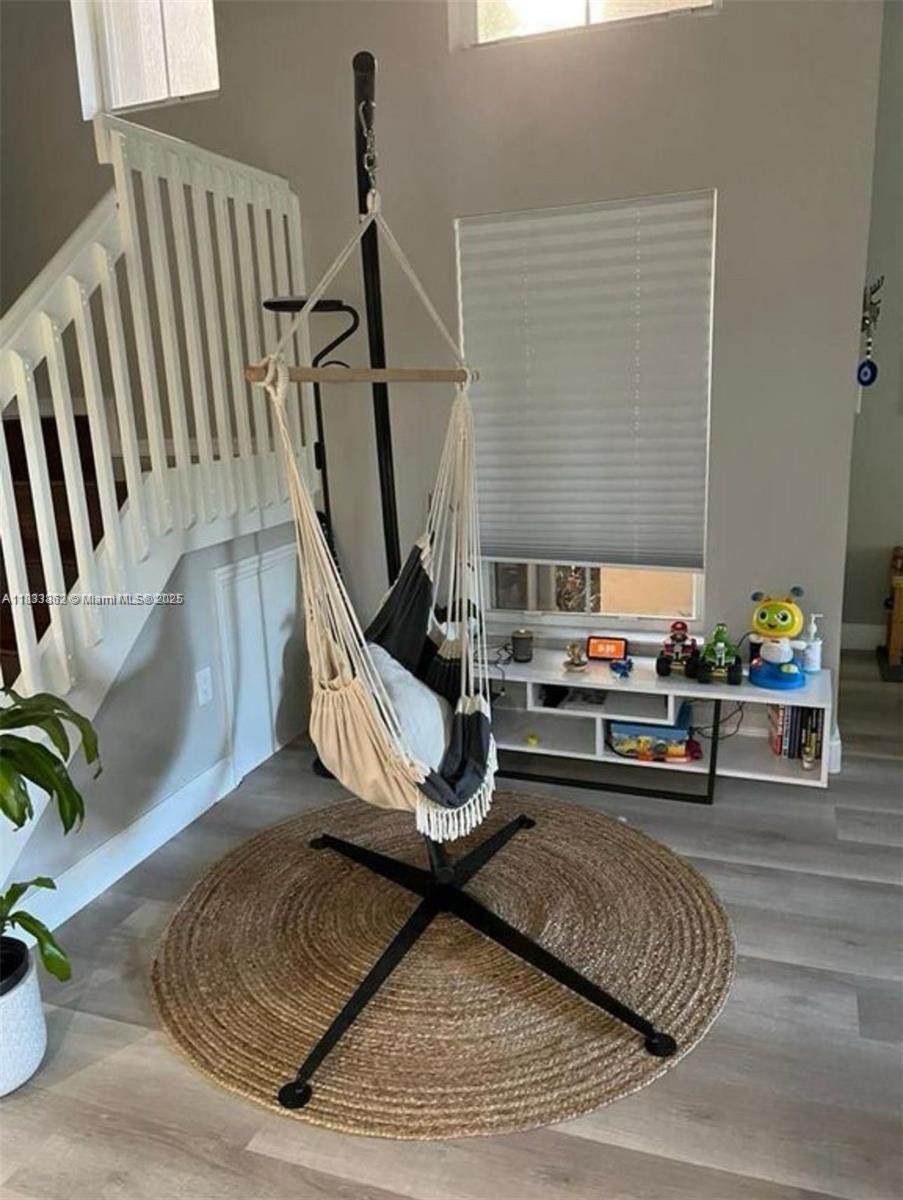 WEST LAKE VILLAGE PLAT - Residential