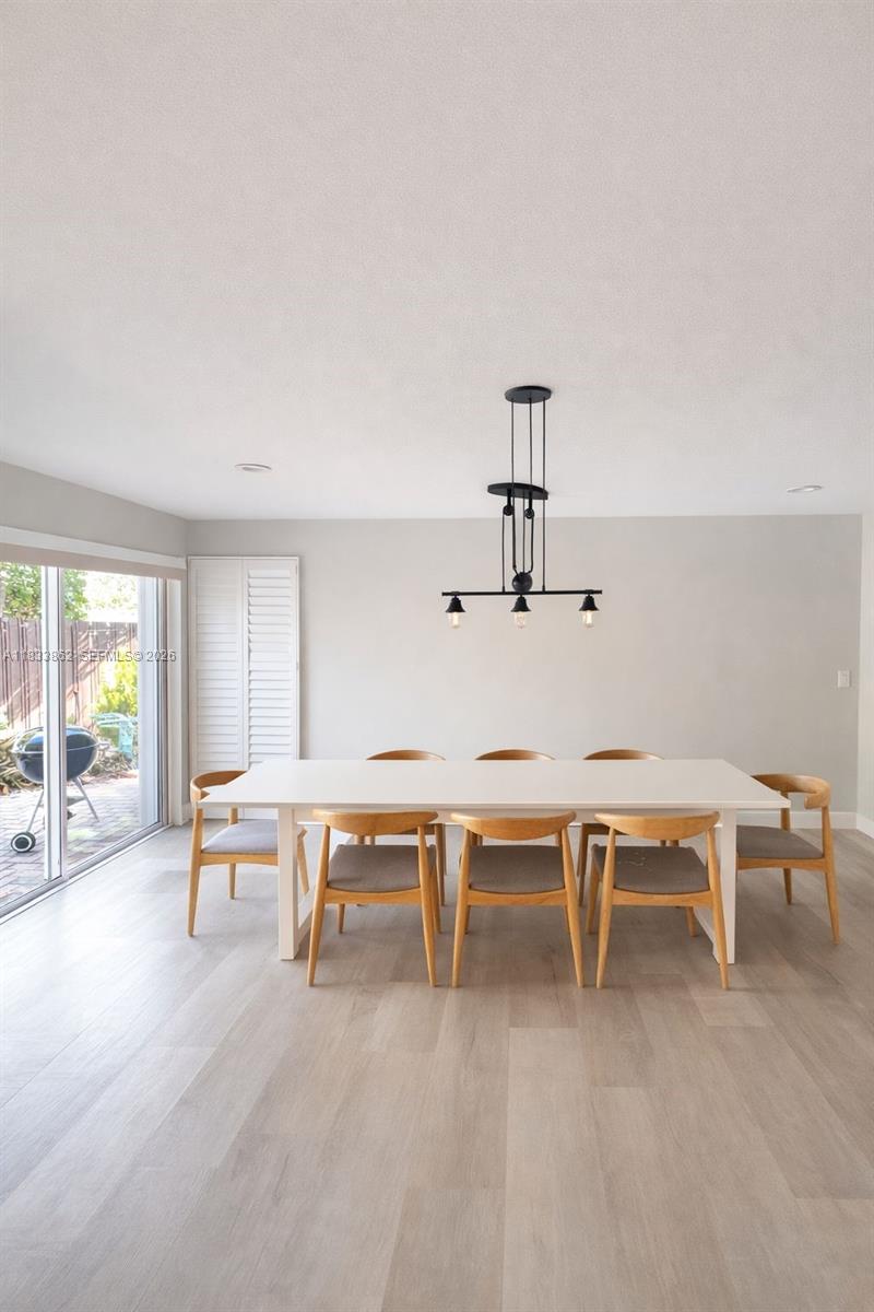 WEST LAKE VILLAGE PLAT - Residential