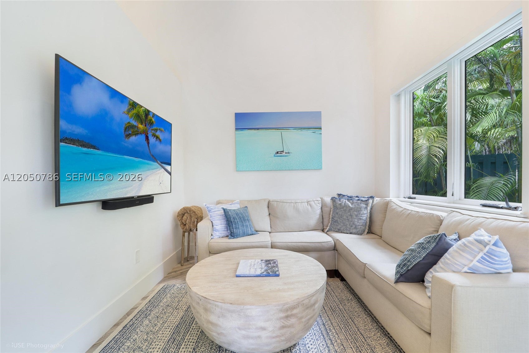2449 S Bayshore Dr