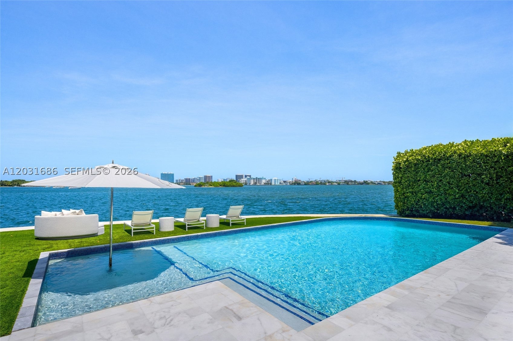 13395 Biscayne Bay Dr