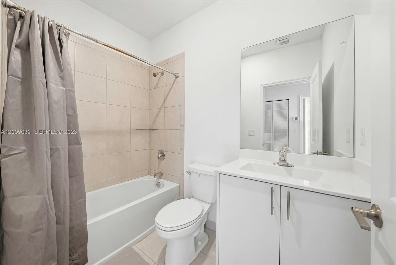 SILVER PALM RESIDENTIAL H - Residential