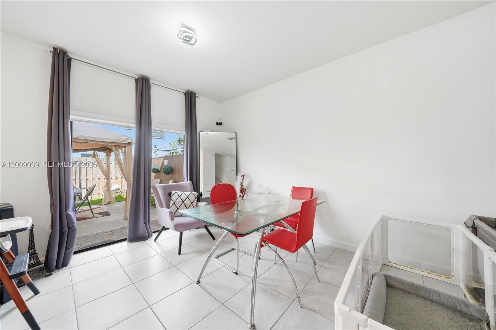 SILVER PALM RESIDENTIAL H - Residential