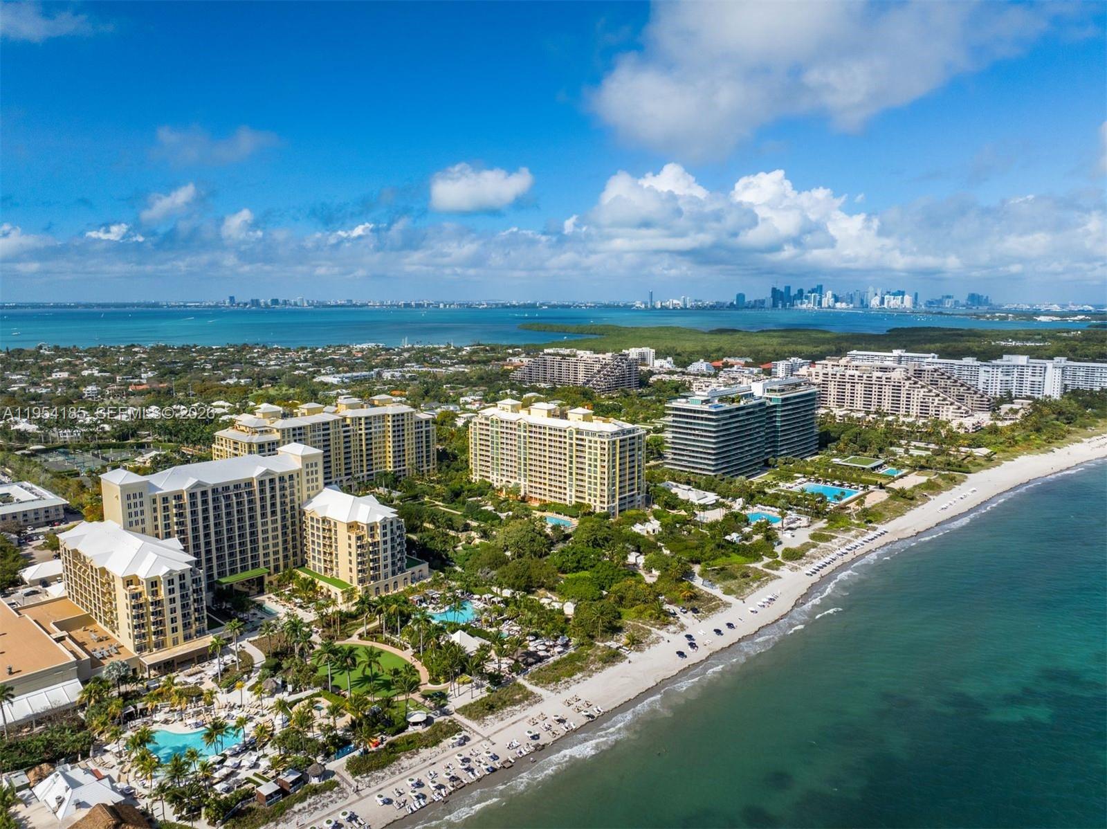 GRAND BAY RESIDENCES COND - Residential