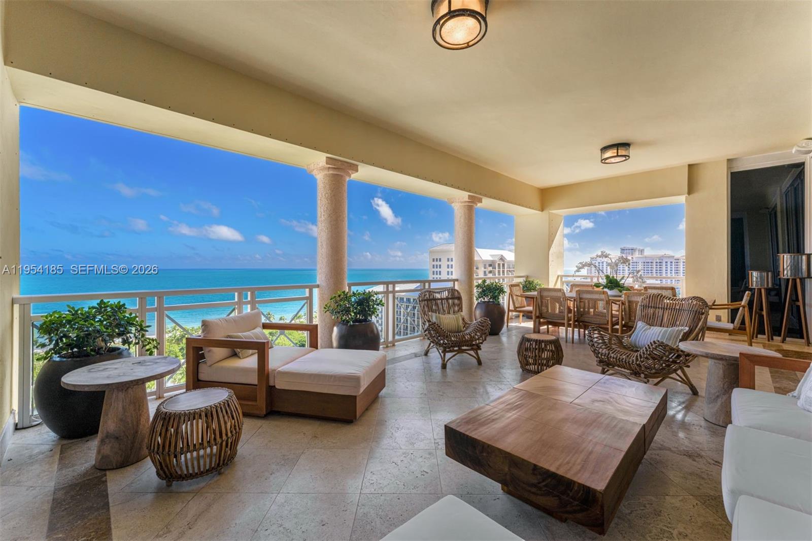 GRAND BAY RESIDENCES COND - Residential