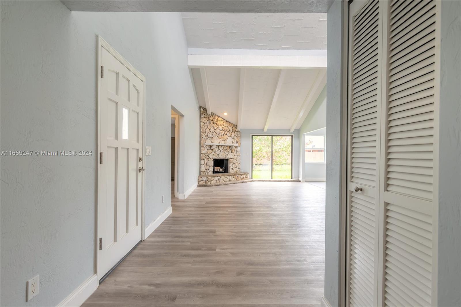 Pelican Bay Phase IV U II - Residential