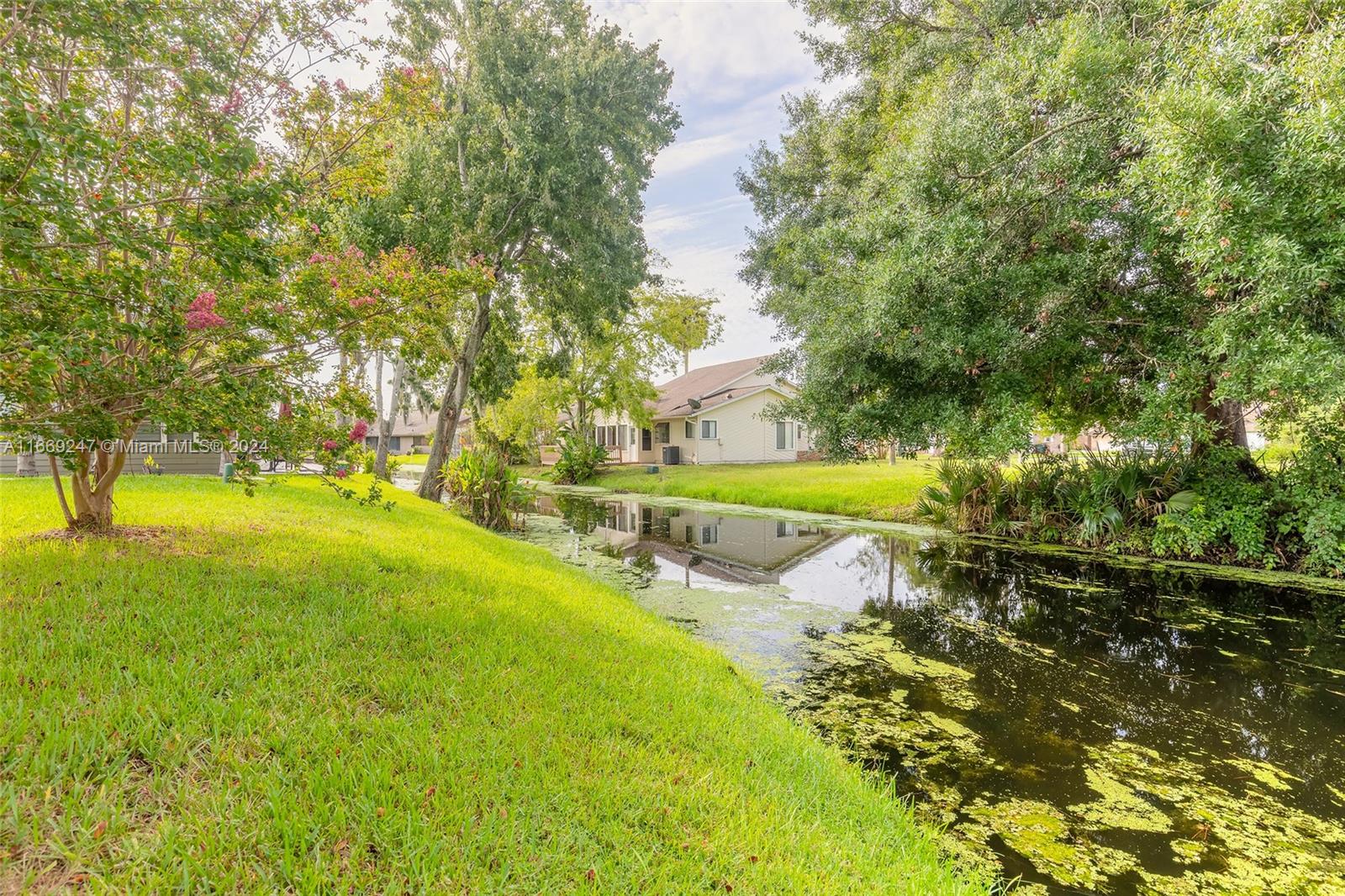 Pelican Bay Phase IV U II - Residential
