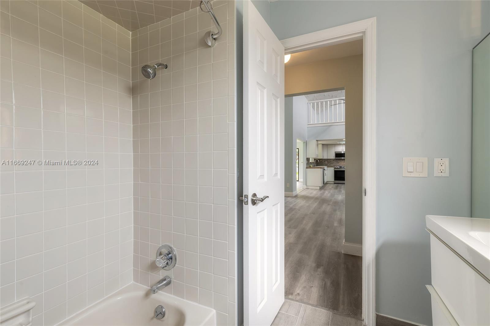 Pelican Bay Phase IV U II - Residential