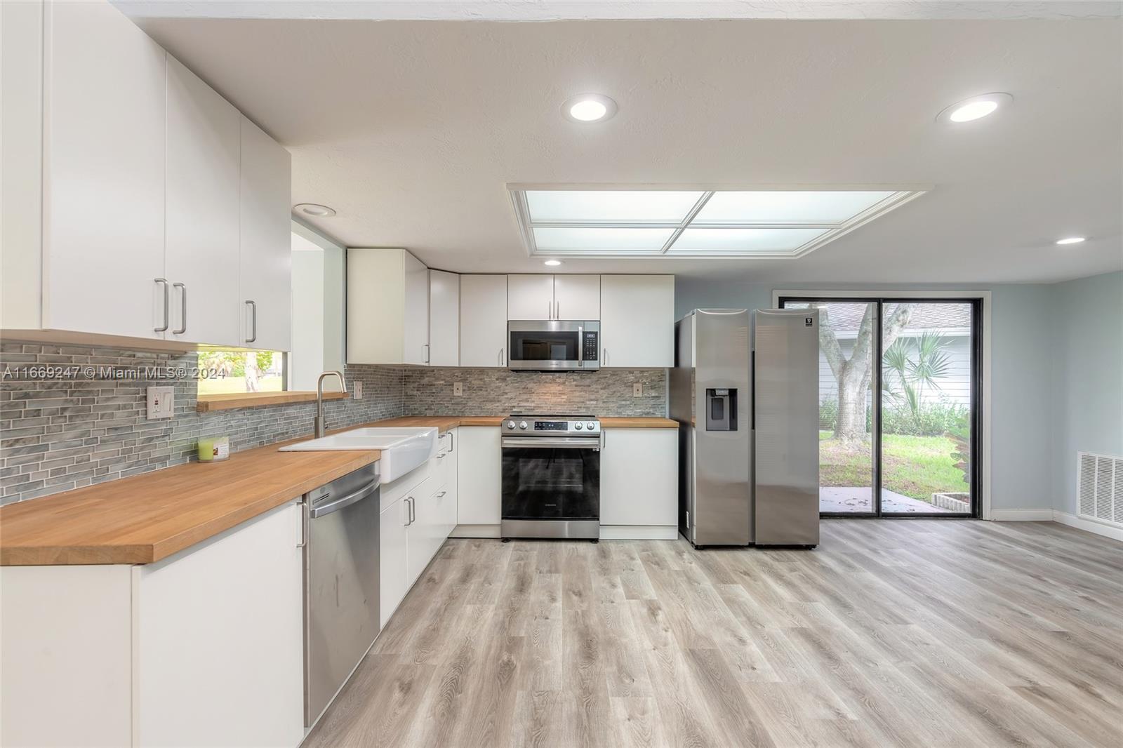 Pelican Bay Phase IV U II - Residential