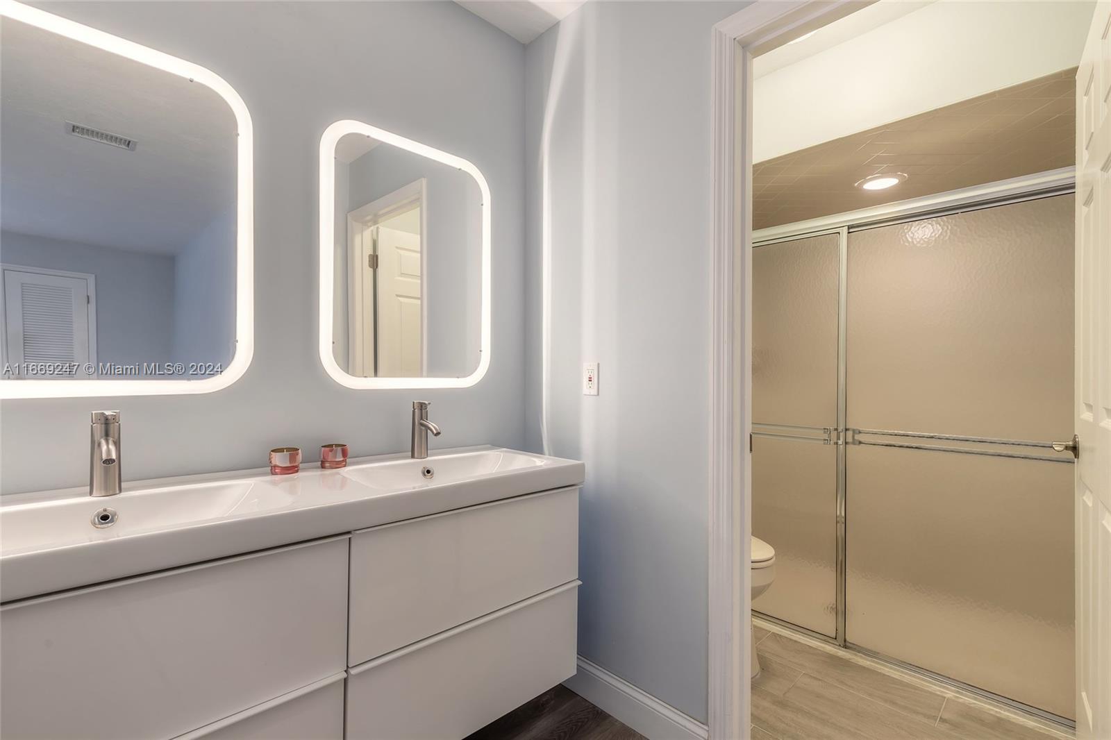 Pelican Bay Phase IV U II - Residential