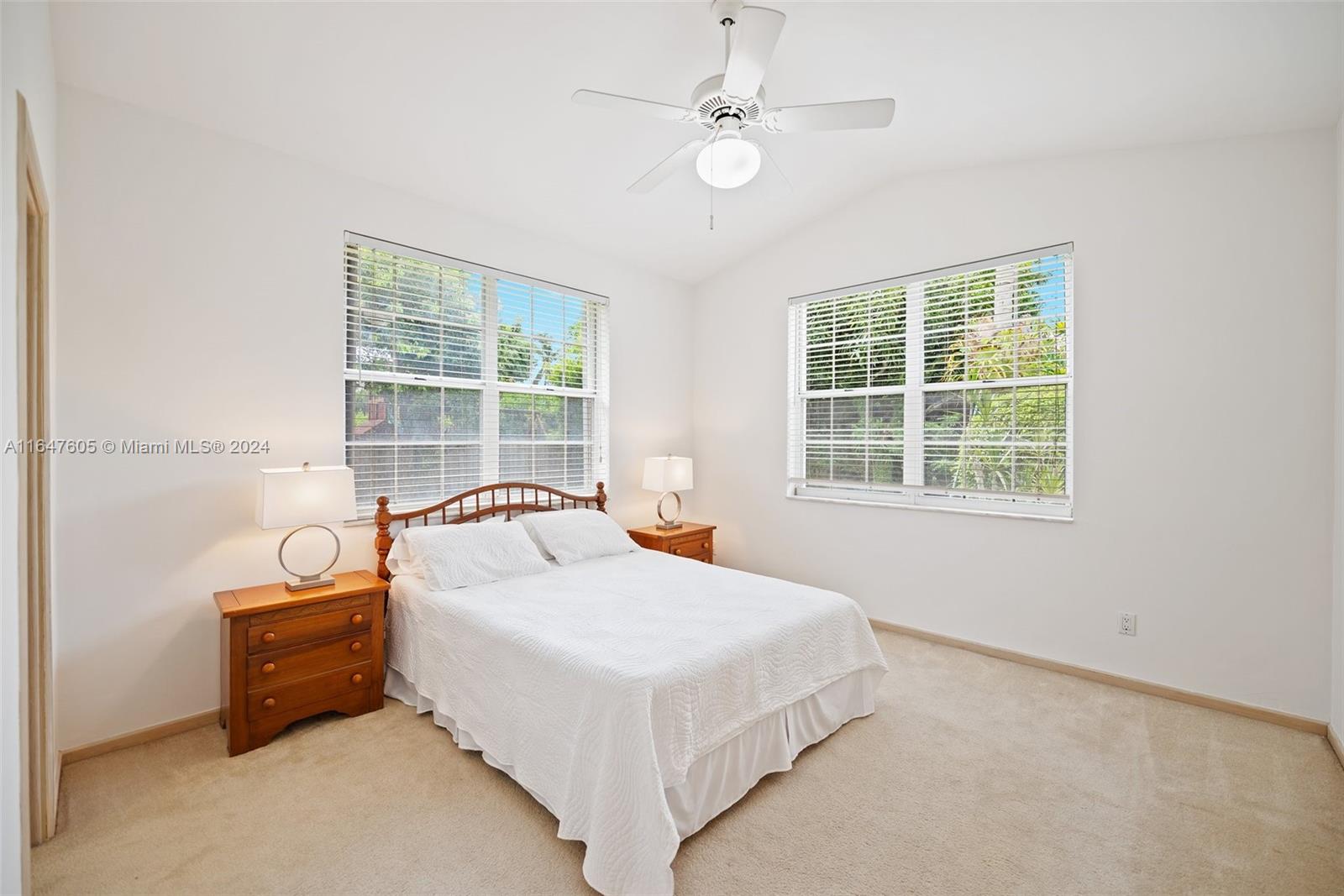 SHEAR GROVES - Residential