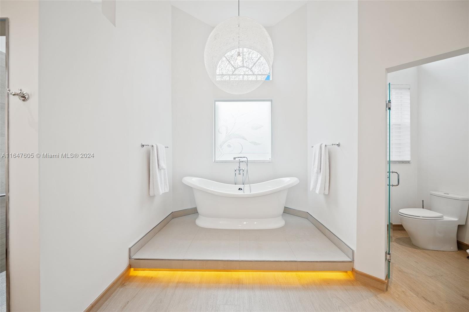 SHEAR GROVES - Residential