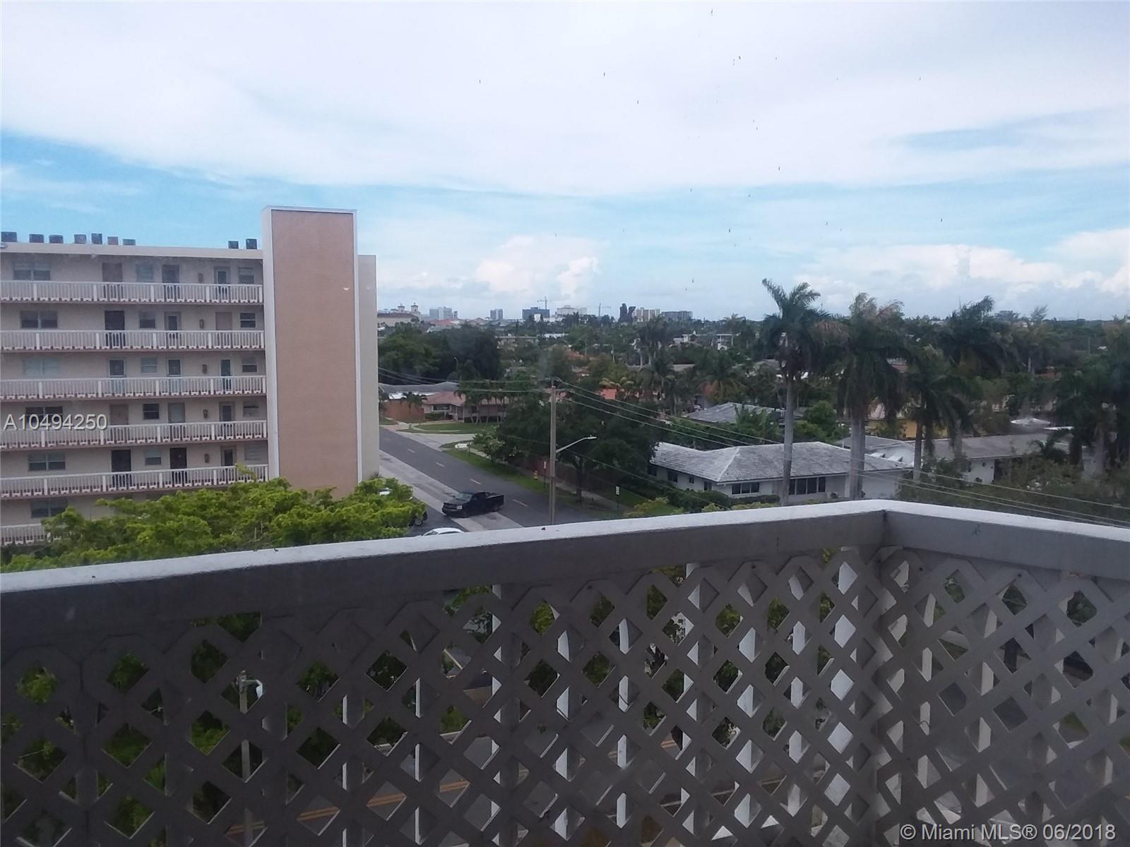 MAEDOWBROOK APTS 10 CONDO - Residential