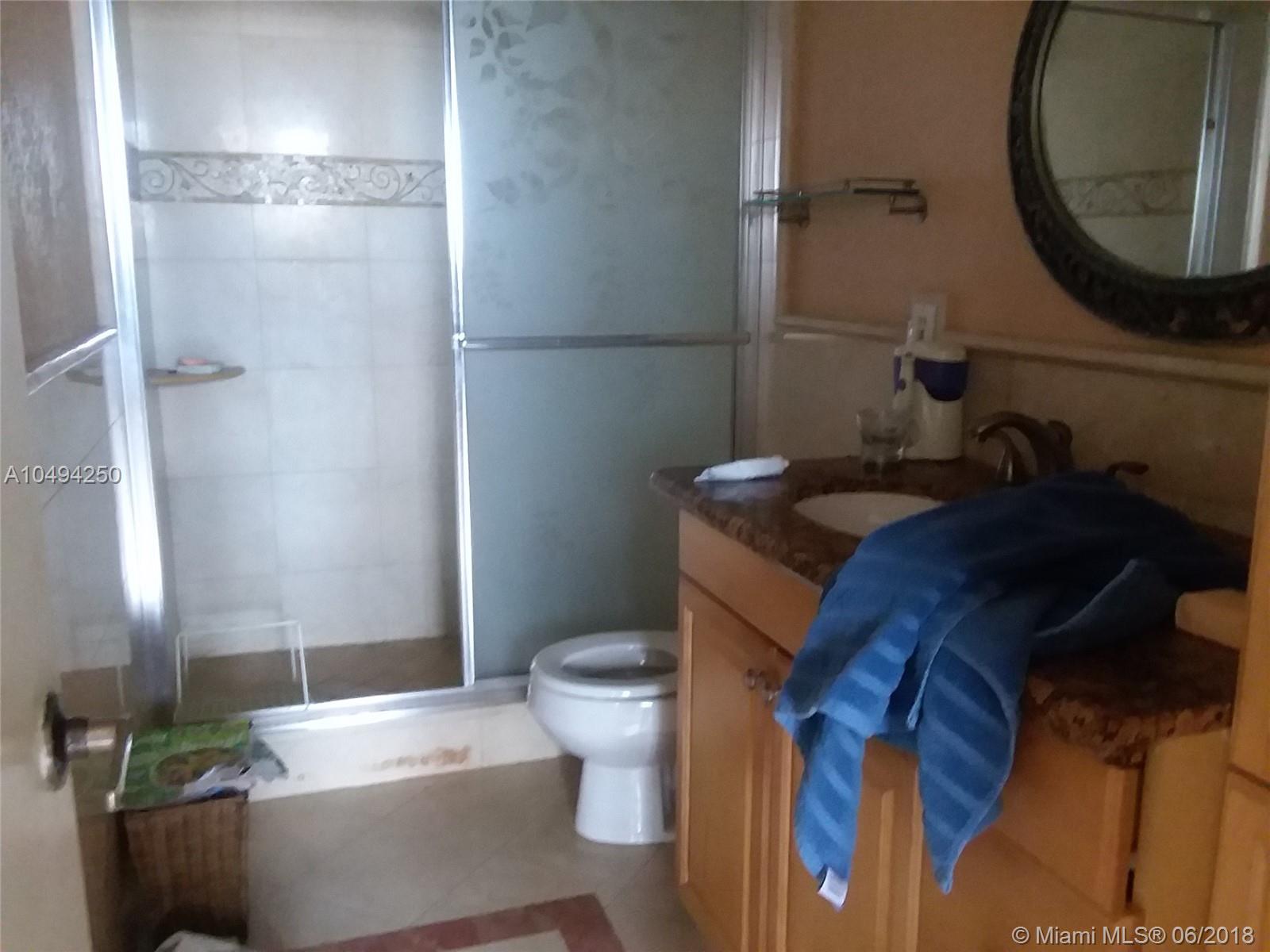 MAEDOWBROOK APTS 10 CONDO - Residential