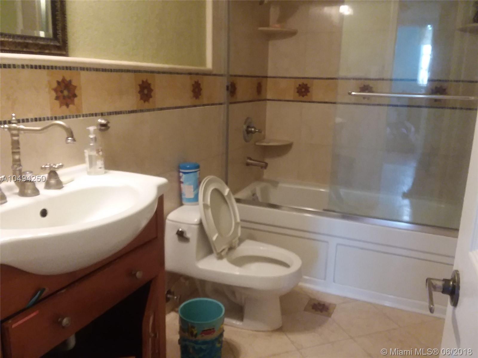 MAEDOWBROOK APTS 10 CONDO - Residential