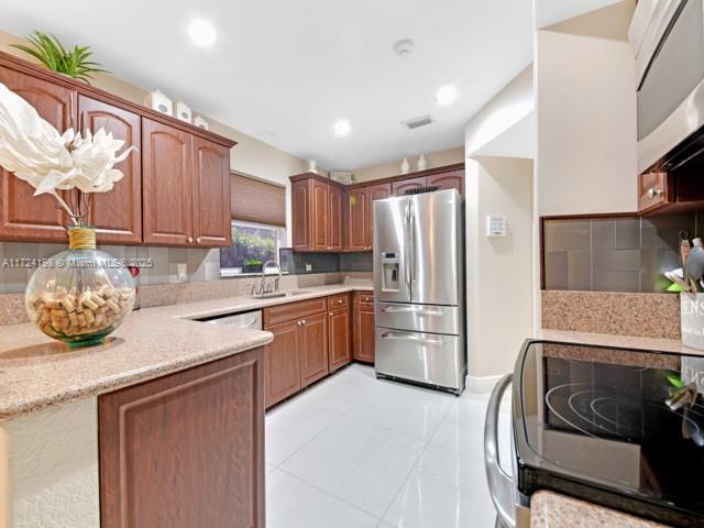Sunset Springs - Residential