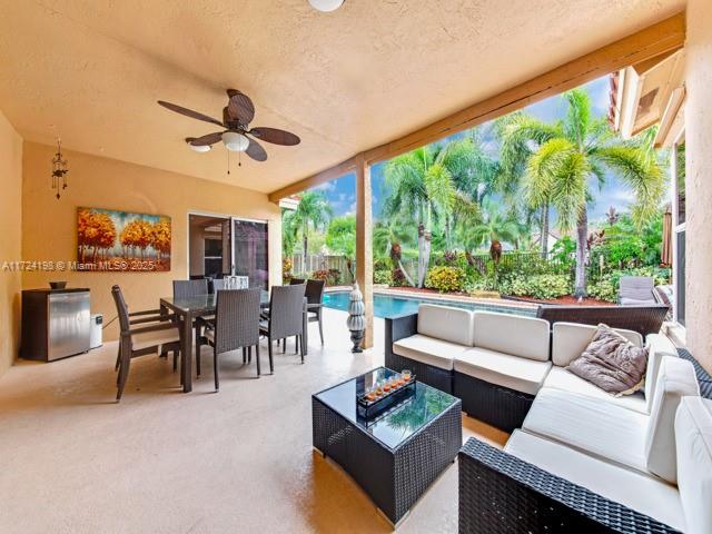 Sunset Springs - Residential