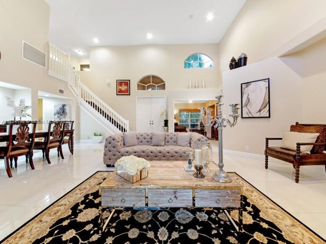 Sunset Springs - Residential