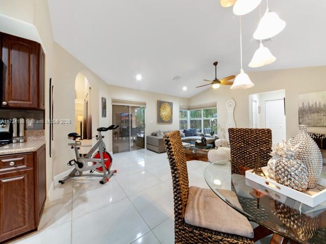 Sunset Springs - Residential