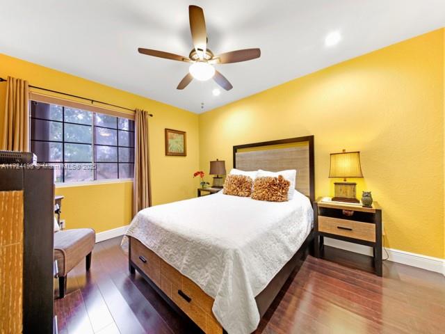 Sunset Springs - Residential