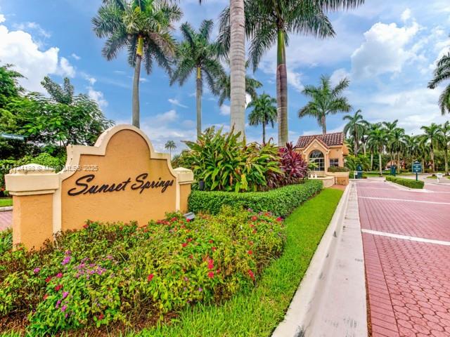Sunset Springs - Residential