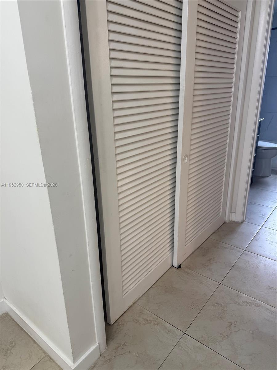 ATLANTIC SHORES DIXIE HIG - Residential Lease