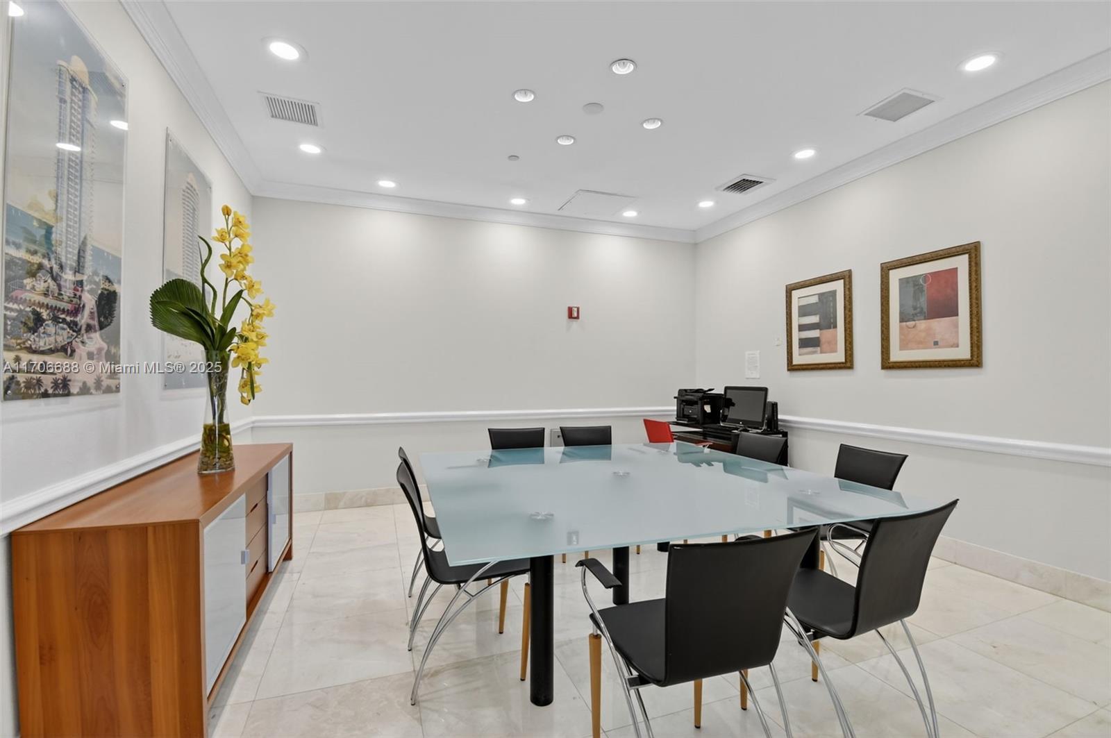 MILLENNIUM CONDO - Residential