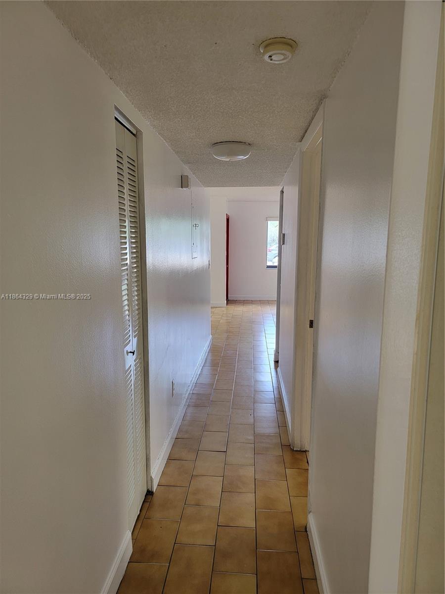 WESTLAND PARK CONDO #4 - Residential