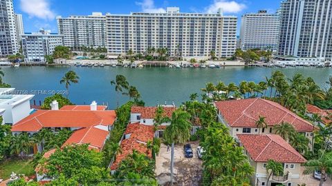 5661 Pine Tree Dr 0 Miami Beach FL 33140