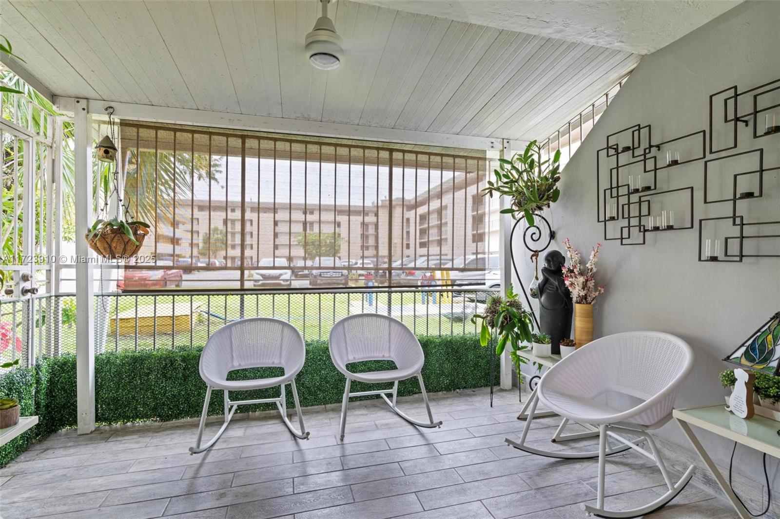 PINEBARK CONDO NO 2 - BLD - Residential