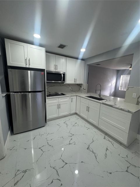 1171 NE 161st Ter 0 North Miami Beach FL 33162