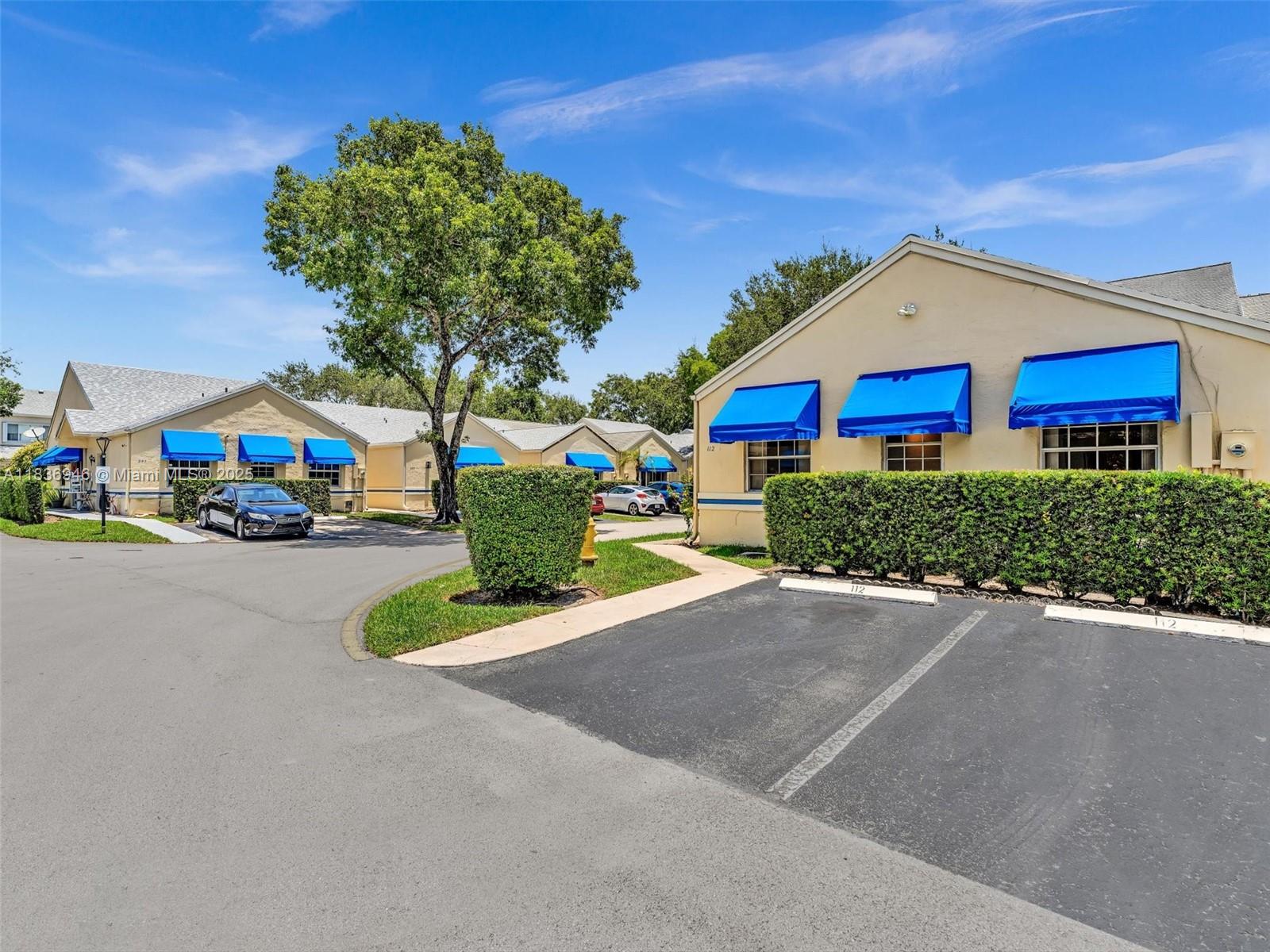 OAK LAKES - Residential