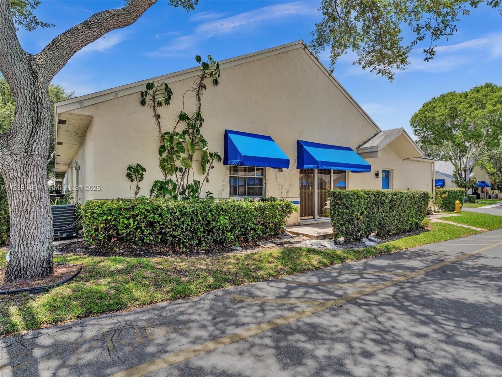 OAK LAKES - Residential