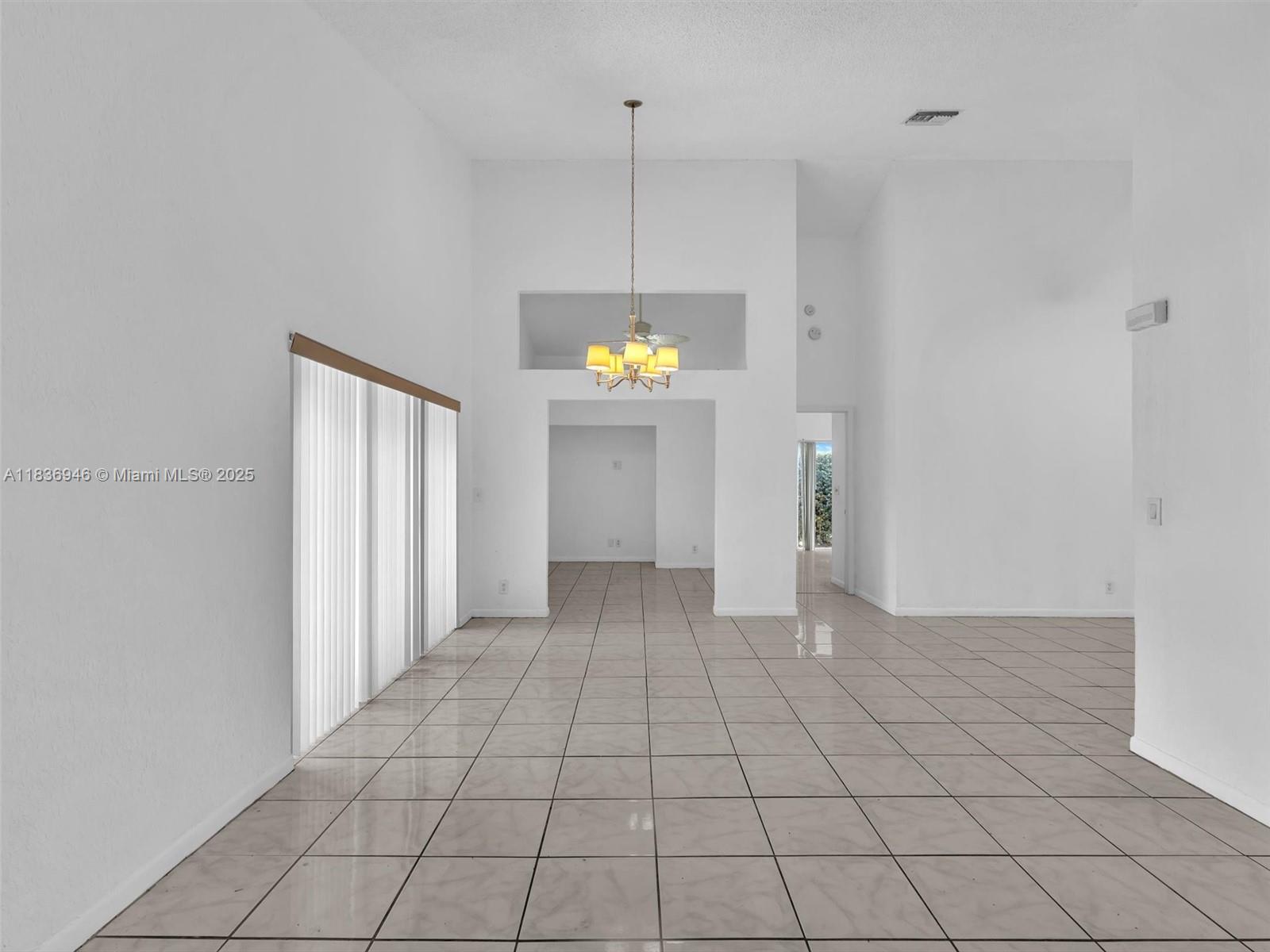 OAK LAKES - Residential