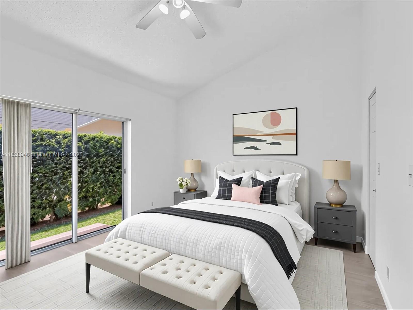 OAK LAKES - Residential