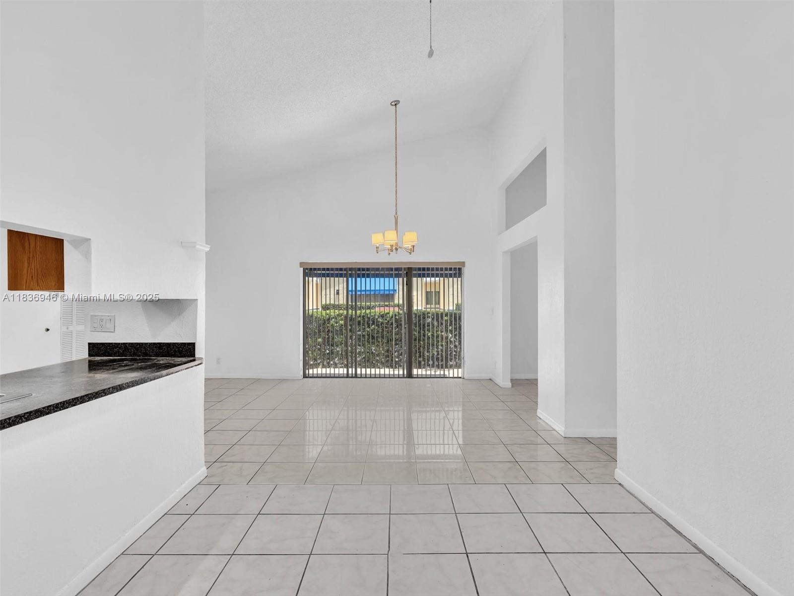 OAK LAKES - Residential