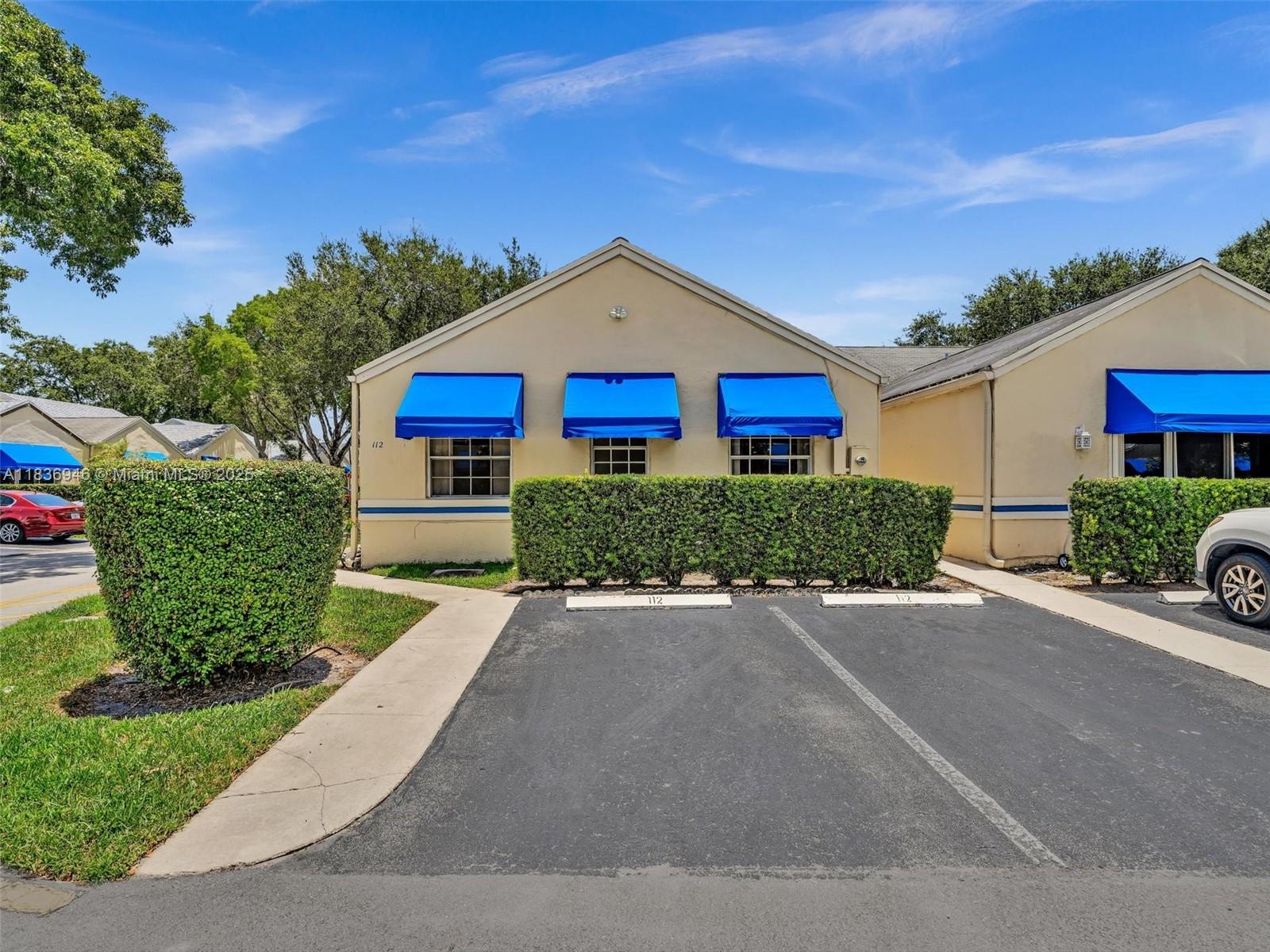 OAK LAKES - Residential