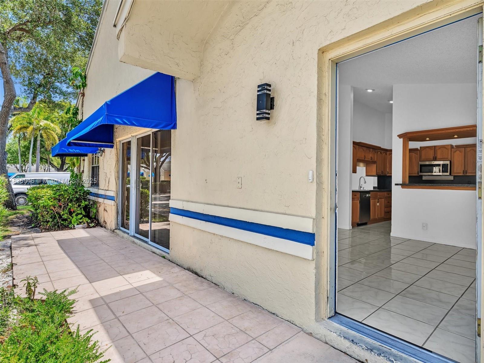 OAK LAKES - Residential